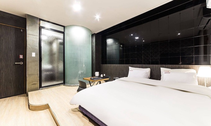 Uijeongbu Hotel | Uijeongbu Ellie