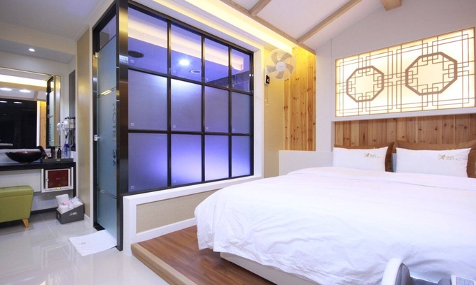 Ulsan Hotel | Ulsan KTX Station G and G