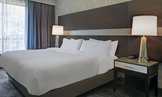 Homewood House | Ultimate Place to Stay close to Patriot Park