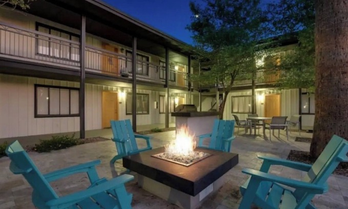 Encanto Apartment | Ultimate Relaxation w/Gym, Firepit & Billiard Lounge