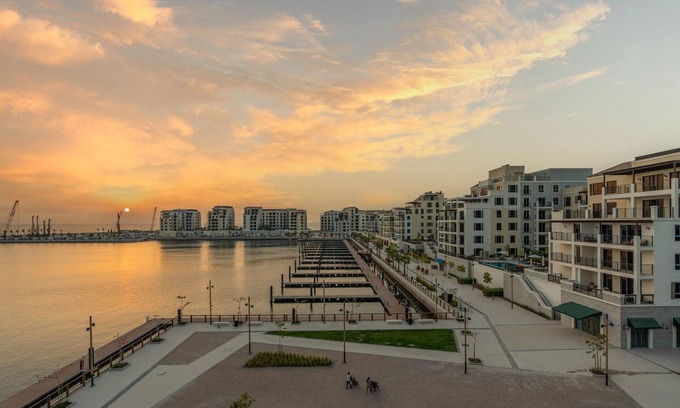 Dubai Apartment | Ultimate Stay/Panoramic Sunset Full Sea & Yacht Marina Views/3 Bedrooms
