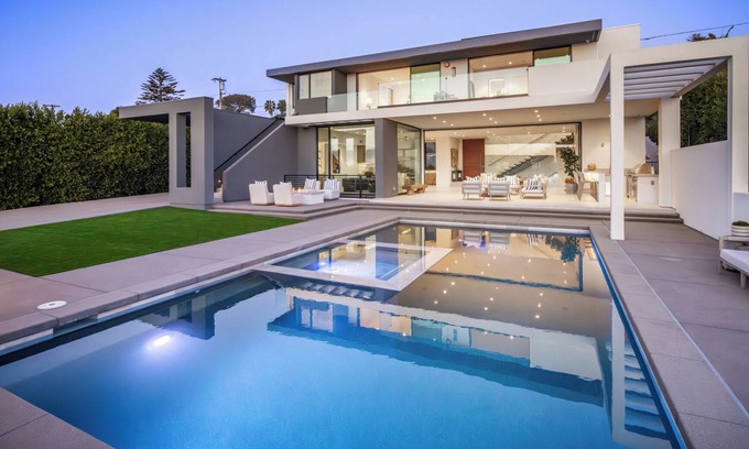 Solana Beach House | Ultra-Luxe Smart Estate w/Pool, Sauna & Casita Near the Beach