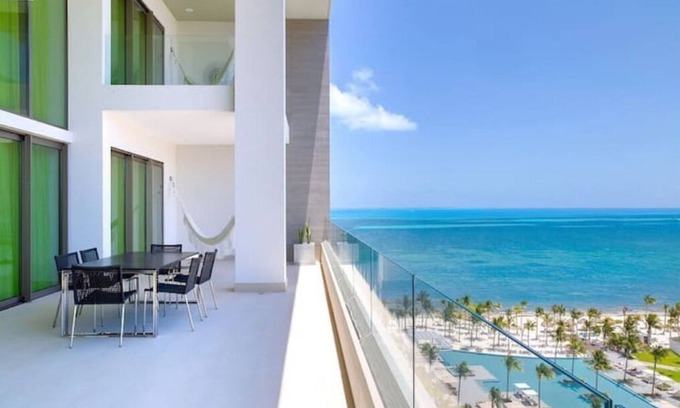 Punta Sam Apartment | Ultra Luxurious Suite Made Affordable, Cancun