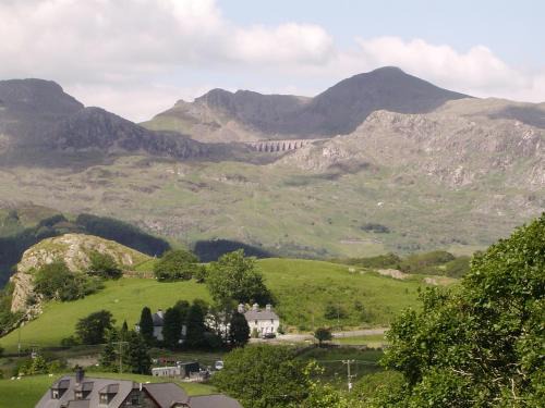 Manod House | Under Moor Cottage