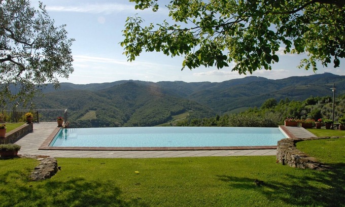 Monte Benichi Apartment | Under the Chianti Sun. View, Pool & Jacuzzi for your Family
