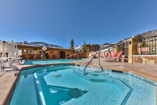 Park City House | Unequalled Ski in Out Location Next to Gondola, Superior 1BR, Pool, Condo Nast Winner B318