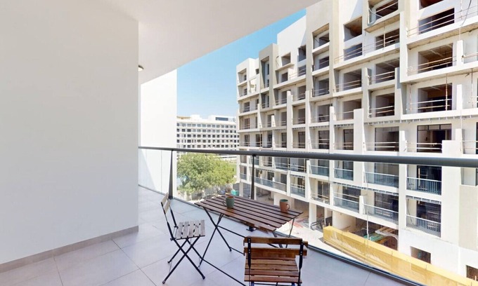 Al Barsha Apartment | Uni Estate - Modern One Bedroom