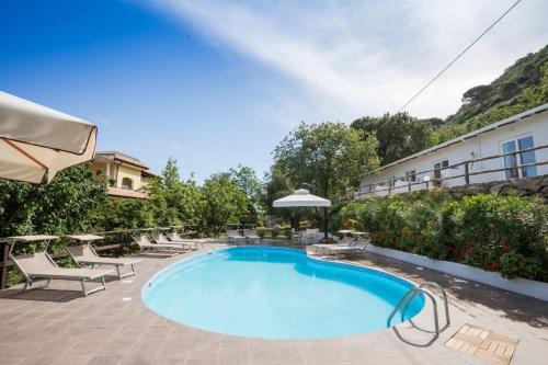 Parghelia Hotel | UNICO Cannamele Escape Tropea by Life Resorts