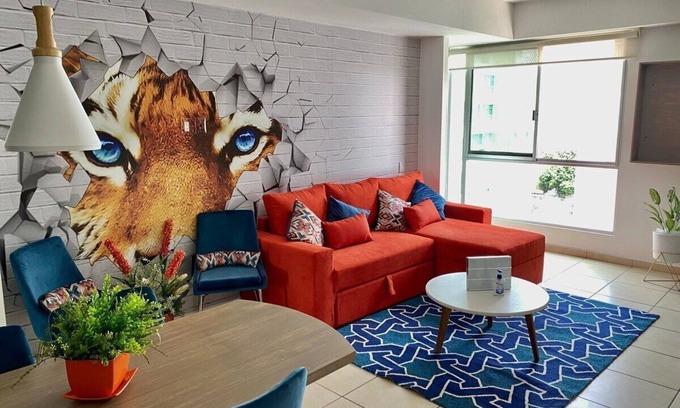 Guadalajara Apartment | Unique 2 Bedroom, Pool and Fitness Center Design