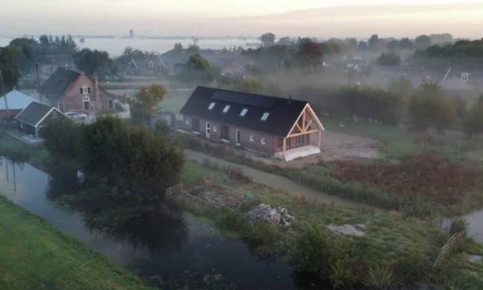 Cabauw Other | Unique and spacious centrally located Farmhouse