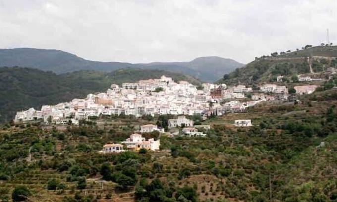 Canillas de Albaida House | Unique, beautifully renovated village house with spectacular views