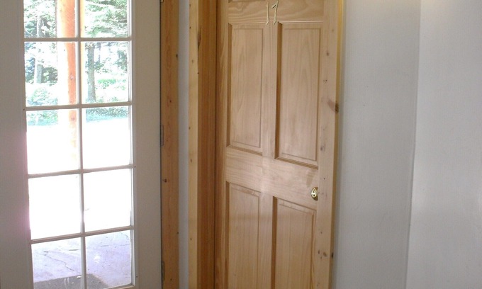 Island Park House | Unit 17 Jetted Tub Suite yards from Henry's Lake , 15 minutes to Yellowstone