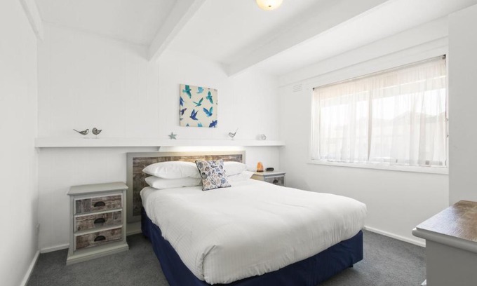 Lakes Entrance House | Unit 2 @ Ocean Bridge