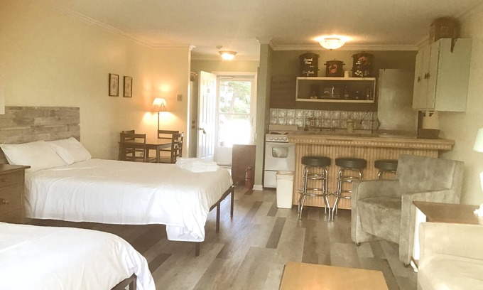 North Truro Condo | Unit #23 - Ground Floor Deluxe Studio - with A/C