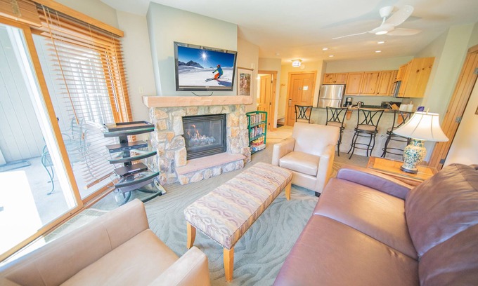 River Run Condo | Unit w/Breathtaking Views, Walk to Skiing