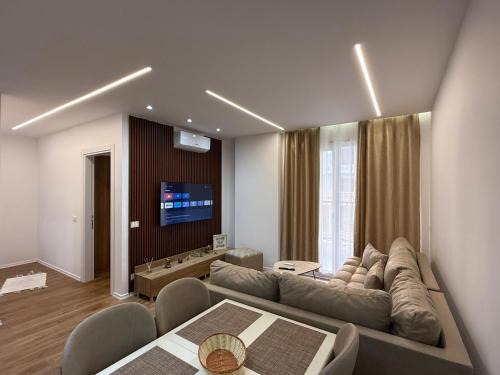 Kamez Apartment | Univers City Apartment