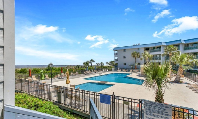 Tybee Island Condo | Unwind by the Beach - Savannah/Tybee