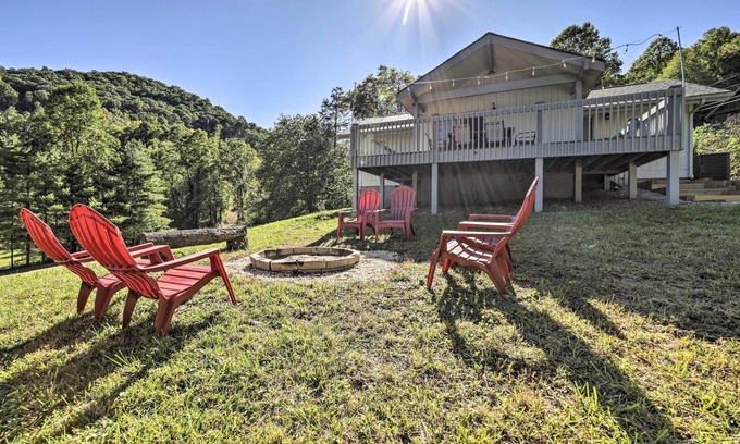 Canton Cabin | Updated Canton Cabin w/ Decks - Near Hiking!