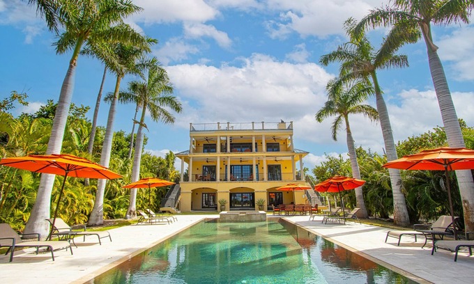 Captiva House | Updated Captiva Home With Beautiful Gulf Views - Avoca