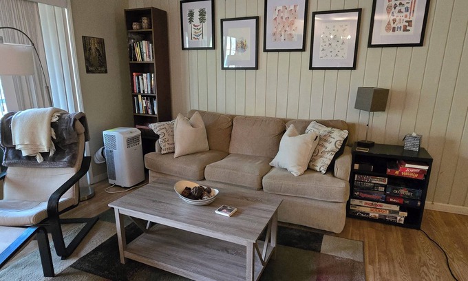 Century West Condo | Updated Mt.Bachelor Village Resort Condo