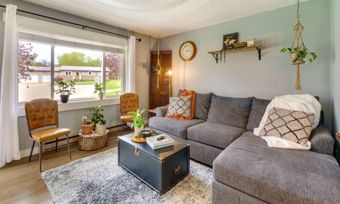 Sugarcreek House | Updated Ohio Amish Country Vacation Rental!