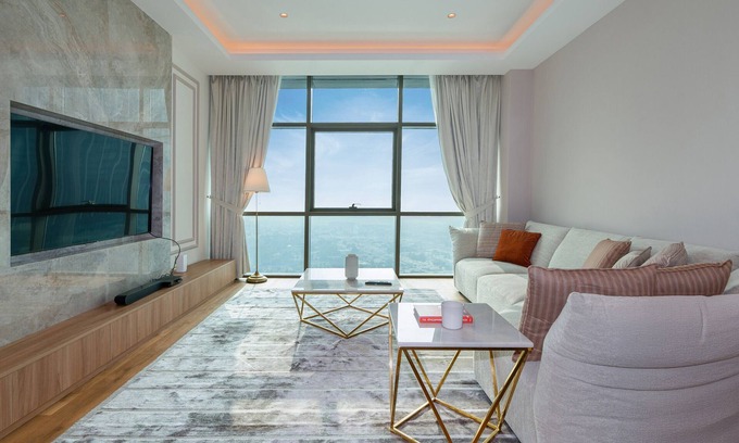DIFC Apartment | Upgraded 1 Bedroom at Liberty House, DIFC