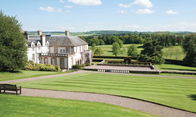 Cupar Cottage | UPPER WEST WING FLAT - TARVIT, family friendly in Cupar, Fife