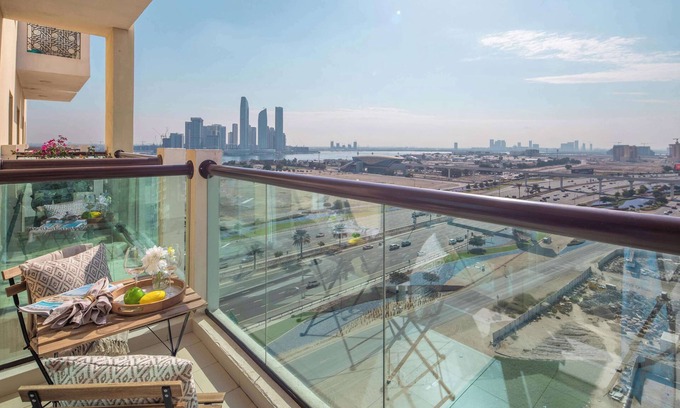 Jadaf Apartment | Upscale 1BR with Skyline & Harbour Views in Jaddaf !