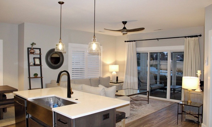 Leland Condo | Upscale 2-bedroom, 2 bath condo, lower corner unit on the golf course
