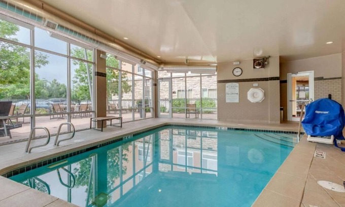 Aurora Apartment | Upscale amenities near Denver International Airport!