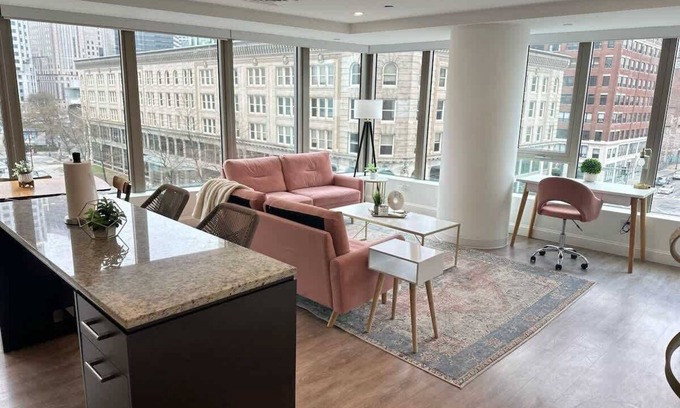 Theatre District Apartment | Upscale Central 2BR Condo with Gym & Parking near Boston Common, MGH & TUFTS!