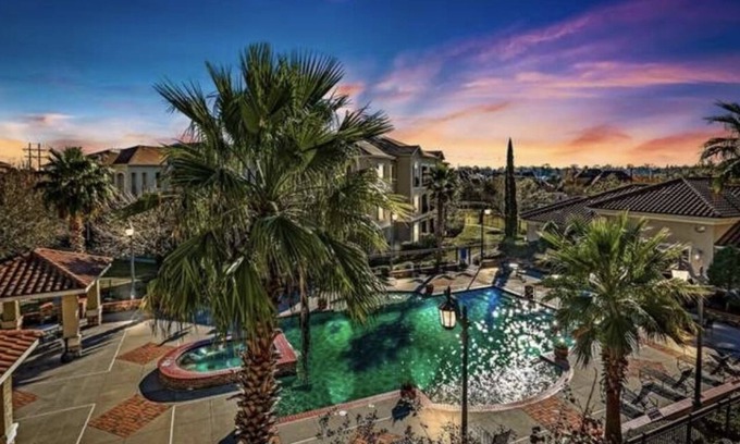 Mid City South Condo | Upscale luxury corporate condo prime location Baton Rouge!