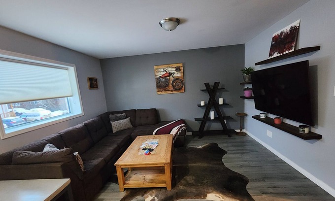 Whitehorse House | Uptown Whitehorse Triplex