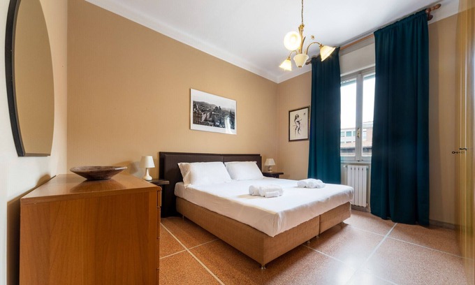 Historic Center Apartment | UR-NEST Lame, Spacious one bedroom
