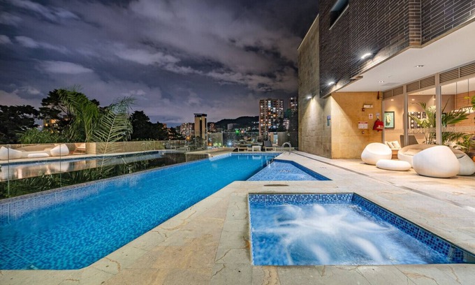 El Tesoro Apartment | Urban 1904 · Modern Apt 2BD /balcony near Amsterdam Plaza mall