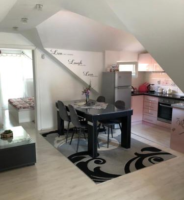 Kumanovo Apartment | Urban Apartment