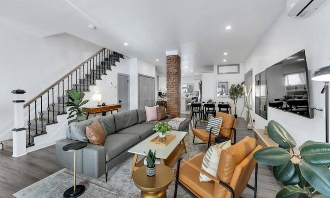Constable Hook House | Urban Oasis close 2 NYC w/Parking
