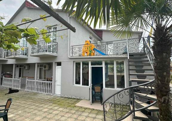 Ureki House | UREKI MARI MARI