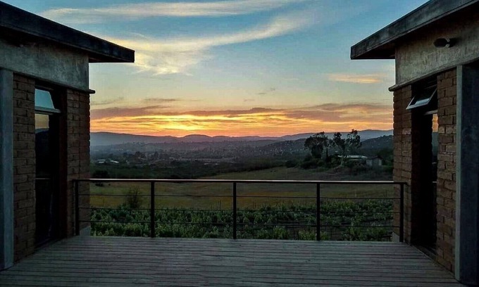 San Antonio de las Minas Cabin | UvaUva 3| Eco-luxury Uva 3