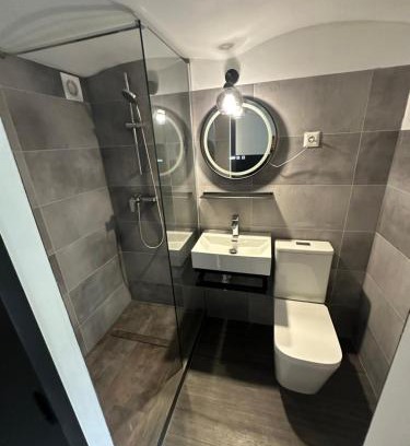 Balatonalmadi Apartment | Vöröskő- Házmester- Balatonalmádi