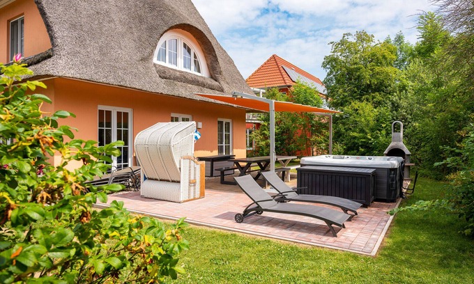 Hohenkirchen House | Vacation home for 13 guests with 400m² in Hohenkirchen OT Beckerwitz (147665)