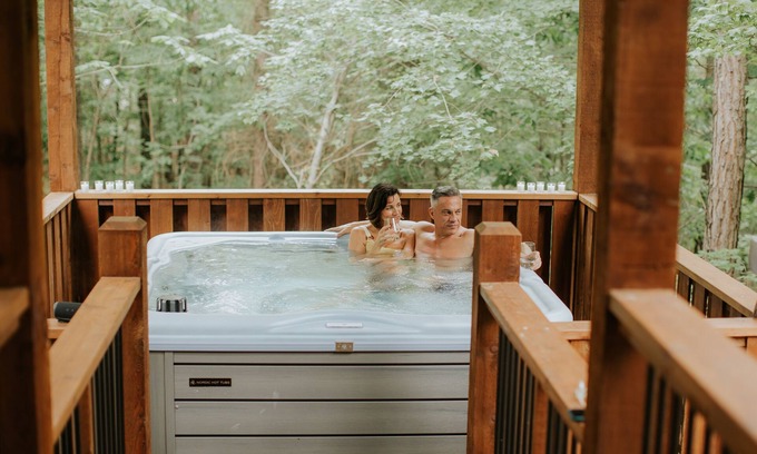 Broken Bow Cabin | Vacana Top Ranked Couples Cabin, Hot Tub, Fire Pit, Pet Friendly