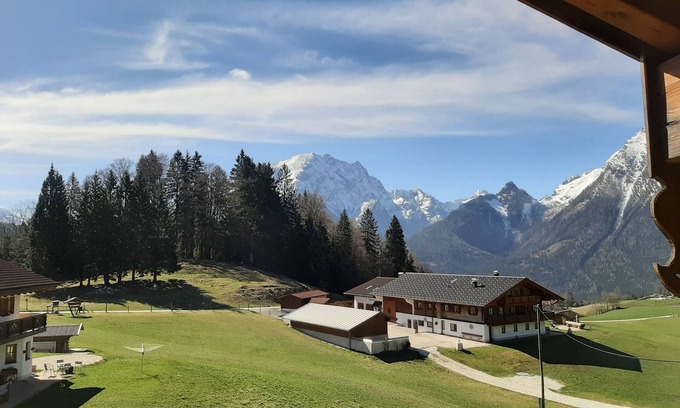 Ramsau bei Berchtesgaden Apartment | Vacation apartment Hochalm, 1-4 persons, 90 sqm, balcony with mountain view, W-LAN