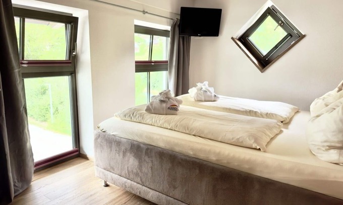 Berchtesgaden Apartment | Vacation apartment Hoher Göll, for 1-3 persons