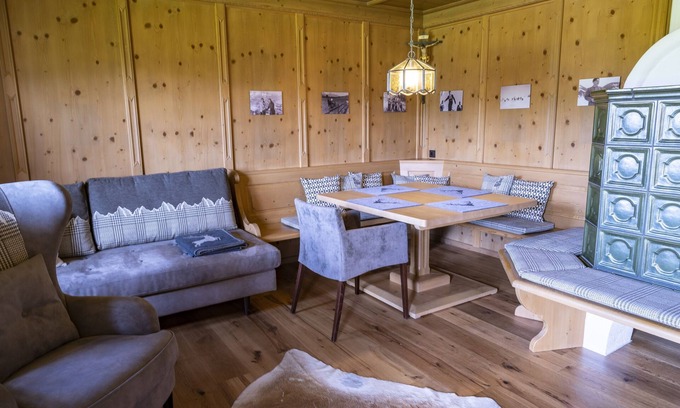 Reit im Winkl Apartment | Vacation apartment in Unterwirt's alpine hut on the Winklmoos-Alm