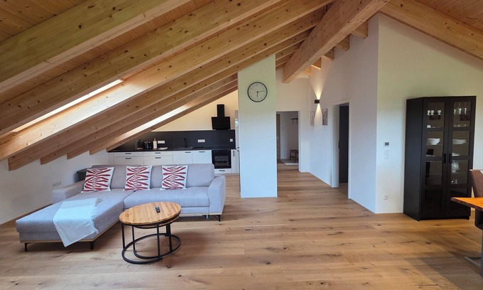 Uebersee Apartment | Vacation apartment 90 sqm with balcony