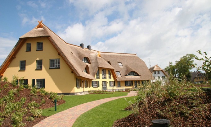 Neuhaus Apartment | Vacation apartment/apartment for 4 guests with 70m² in Dierhagen (123525)