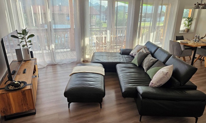 Inzell Apartment | Vacation apartment for up to 5 people, 2 separate bedrooms, 100 m²