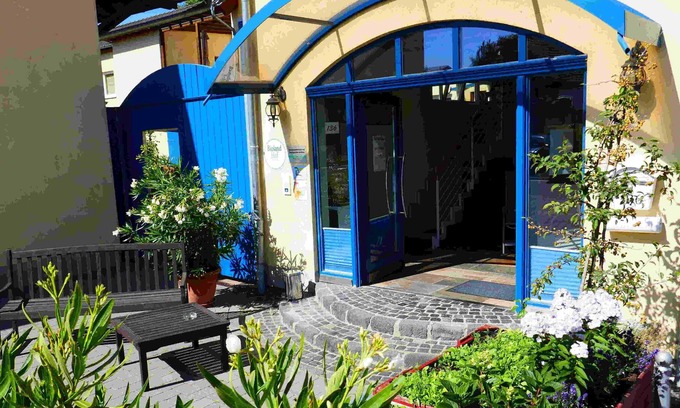 Ringen Apartment | Vacation between fruit, wine and forest
