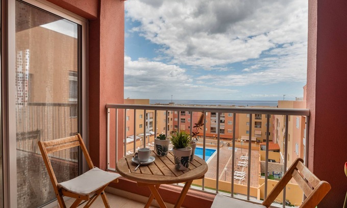 Candelaria Apartment | Vacation 'Candelaria' with Sea View, Shared Pool and Wi-Fi